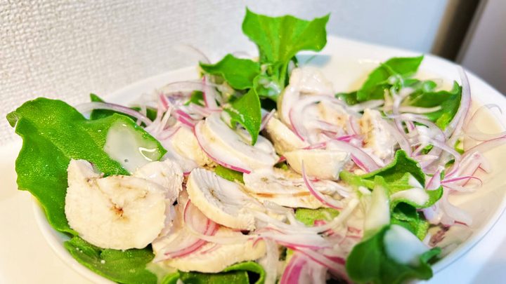 アイスプラントと鶏ハムのサラダ